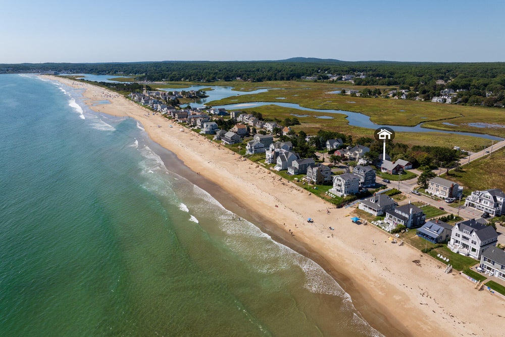 168 Ocean Avenue, Wells, ME 04090 BHGRE