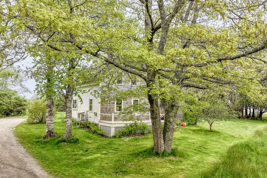 522 Ferry Road, Islesboro, ME 04848 - Image #2