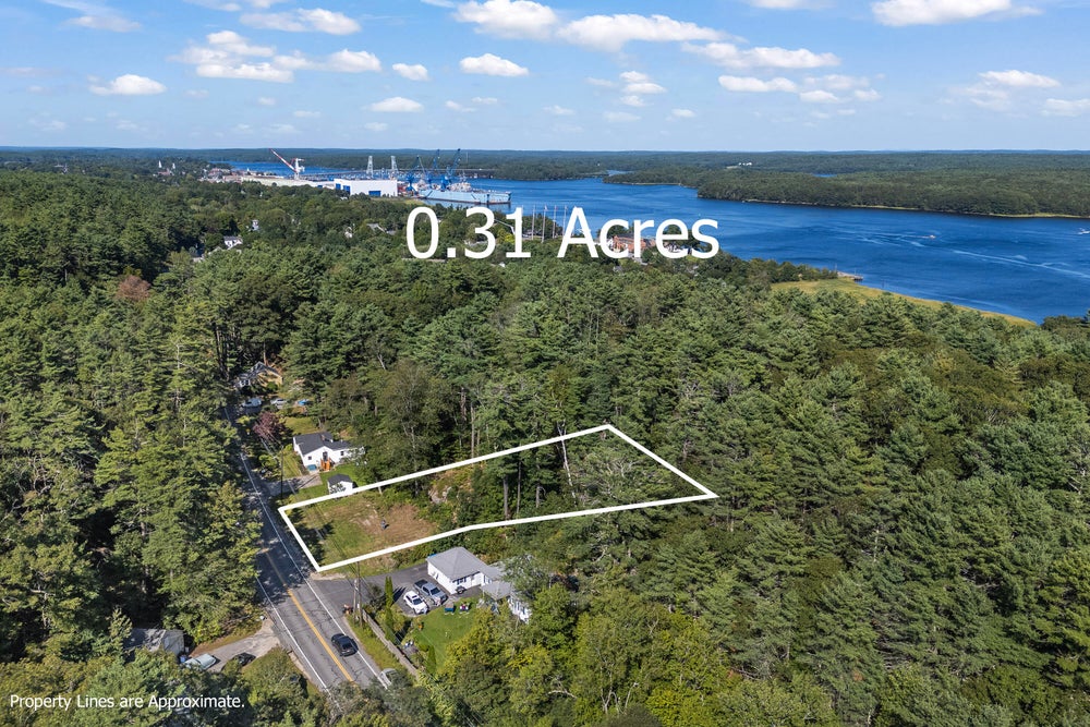 151 High Street, Bath, ME 04530 BHGRE