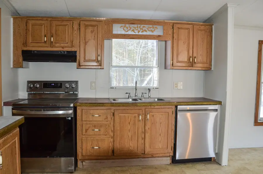 65 Weeks Road, Gardiner, ME 04345 - #3