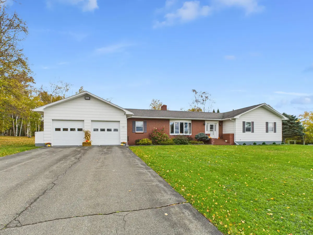 33 Lynn Drive, Caribou, ME 04736 - Image #1