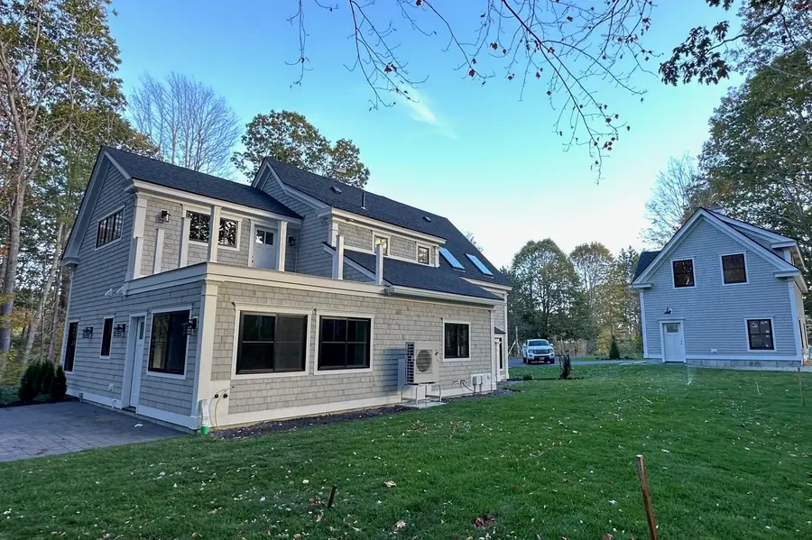 142 Main Street #1&2, Kennebunkport, ME 04046 - Image #3