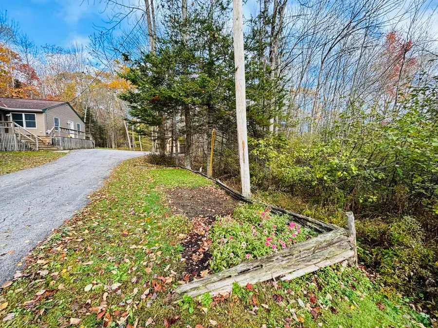 303 Monroe Road, Winterport, ME 04496 - Image #2