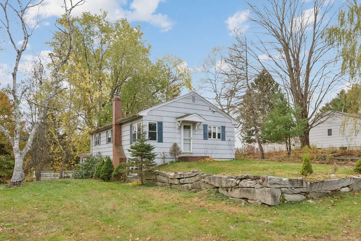 3 Eastern Avenue, Falmouth, ME 04105 - Image #1