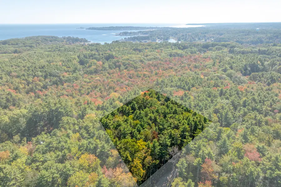 37 Vineyard Lane, York, ME 03902 - Image #2