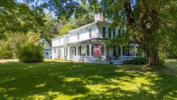 292 & 300 Main Road, Islesboro, ME 04848