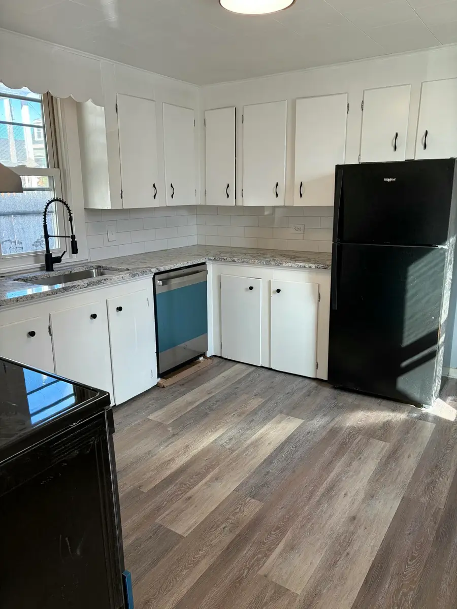 35 Palmer Street, South Portland, ME 04106 - Image #3