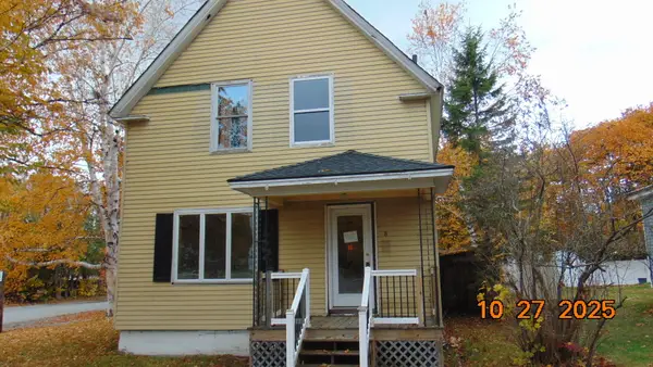 8 Beech Street, East Millinocket, ME 04430