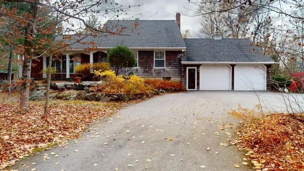 90 Woodridge Road, Brewer, ME 04412