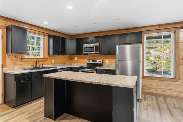 3308 Middle Road, Sidney, ME 04330