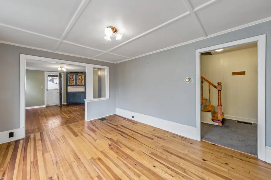 32 Amesbury Street, Rockland, ME 04841 - Image #2