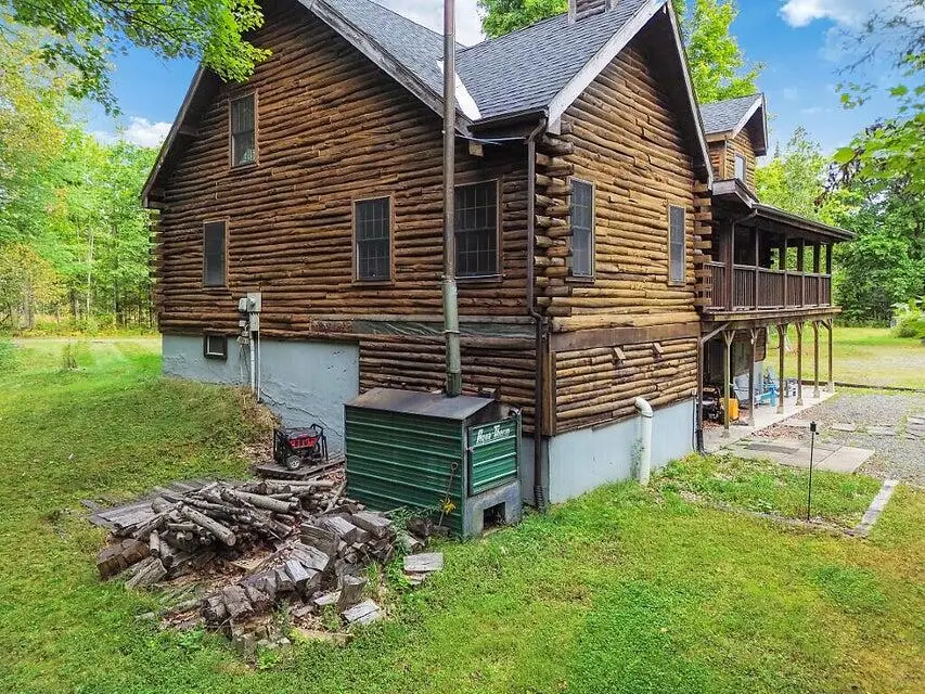 385 Johnson Flat Road, Pittsfield, ME 04967 - Image #2