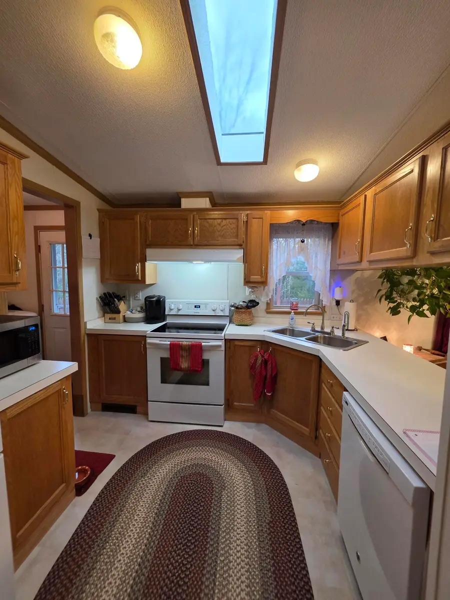 33 Higgins Road S, Searsmont, ME 04973 - Image #3