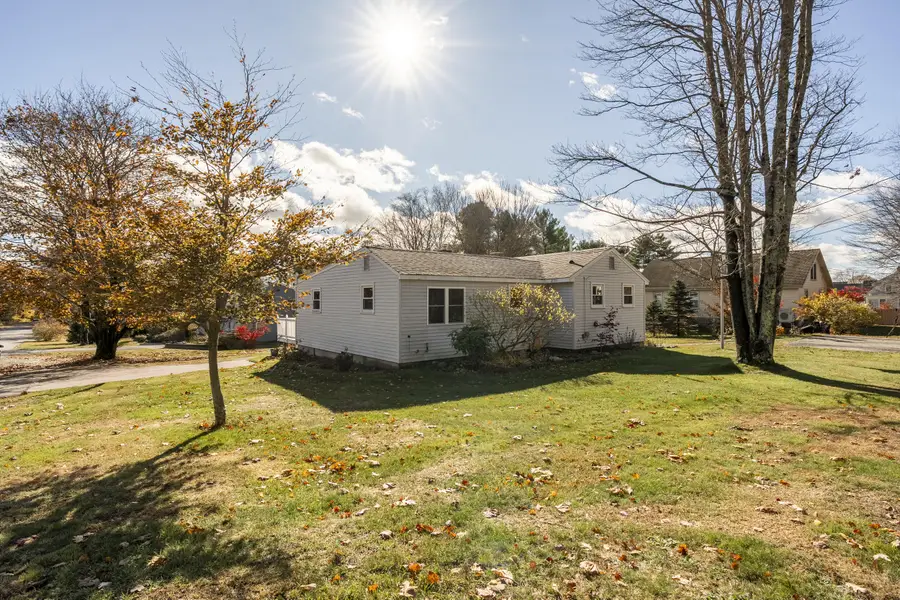 393 E Main Street, Yarmouth, ME 04096 - Image #2