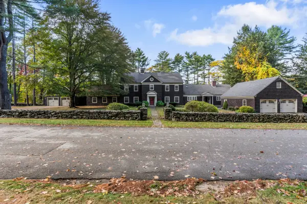 60 Wedgewood Road, Auburn, ME 04210