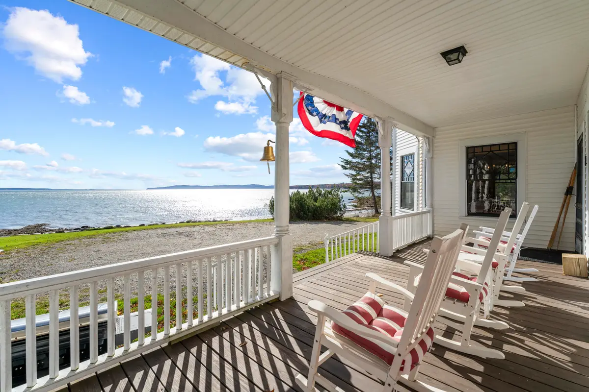 29 Navy Street, Searsport, ME 04974 - Image #1