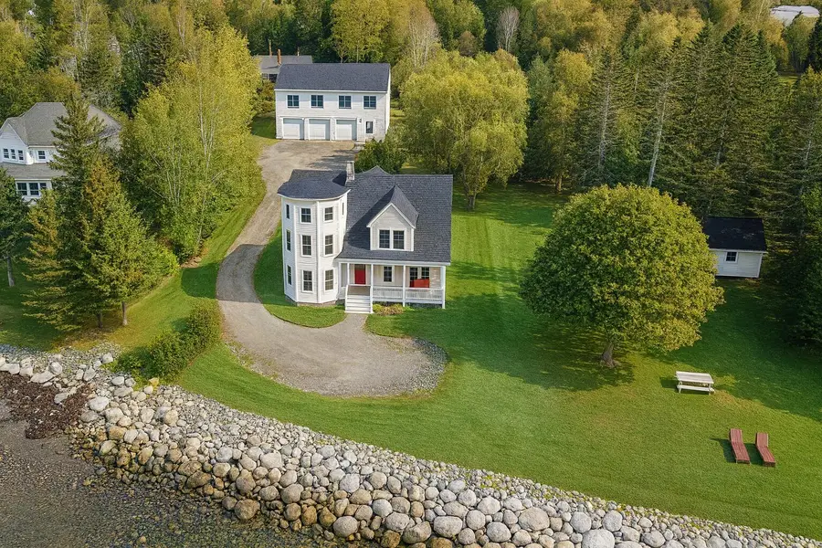29 Navy Street, Searsport, ME 04974 - Image #2