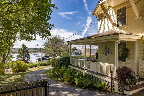 205 Whipple Road, Kittery, ME 03904