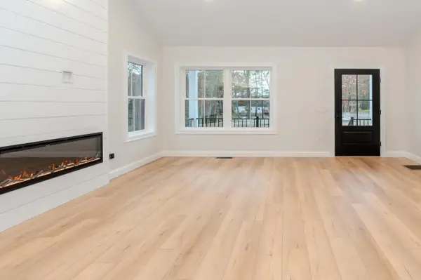 6 Daybreak Lane #18, Windham, ME 04062