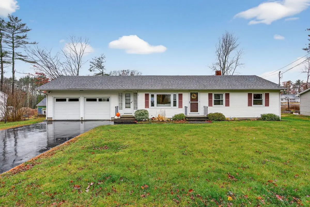 12 Mallett Drive, Topsham, ME 04086 - Image #1