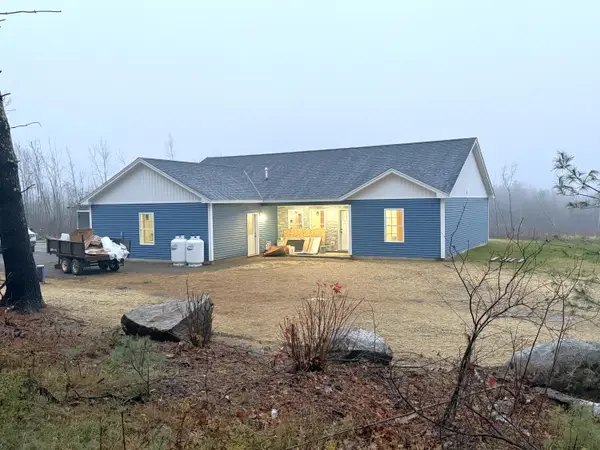 3 Elmwood Drive, Windsor, ME 04363