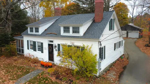 48 Lincoln Street, Paris, ME 04281