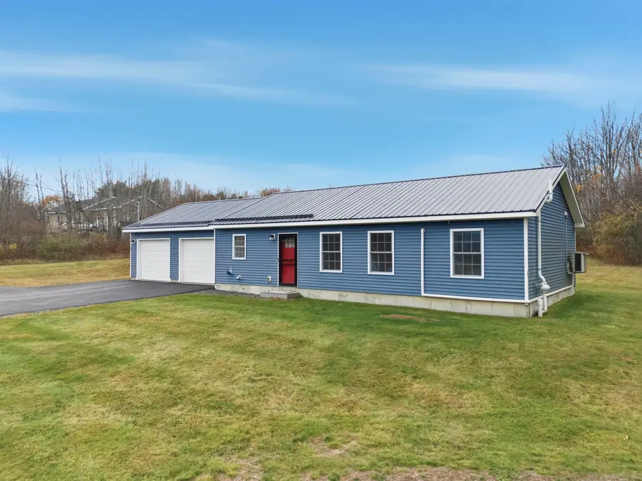 16 Godrics Hollow, Sidney, ME 04330 - Image #2