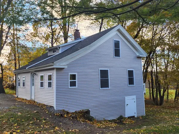 105 S Alpine Street, Oakland, ME 04963