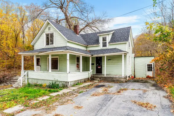 7 Valley Street, Augusta, ME 04330