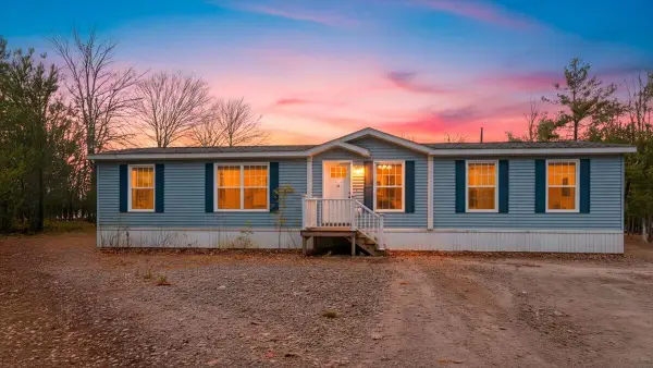 31 Sampson's Way, Bowdoin, ME 04287