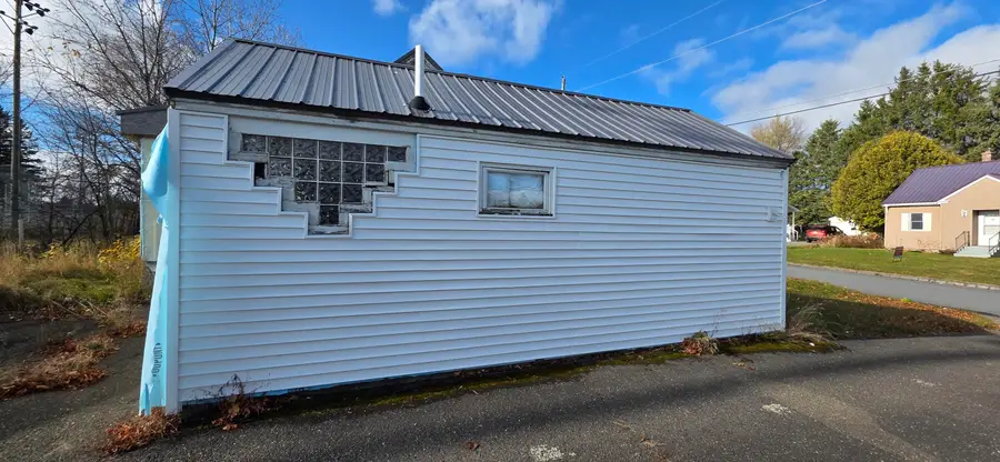 19 Glendale Road, Caribou, ME 04736 - Image #2