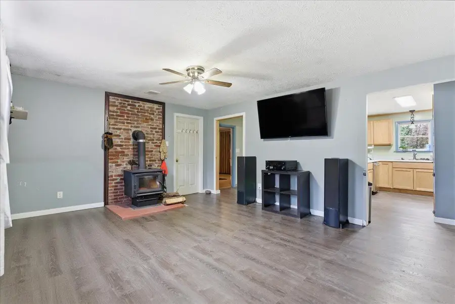 21 Wing Street, Lisbon, ME 04252 - Image #3