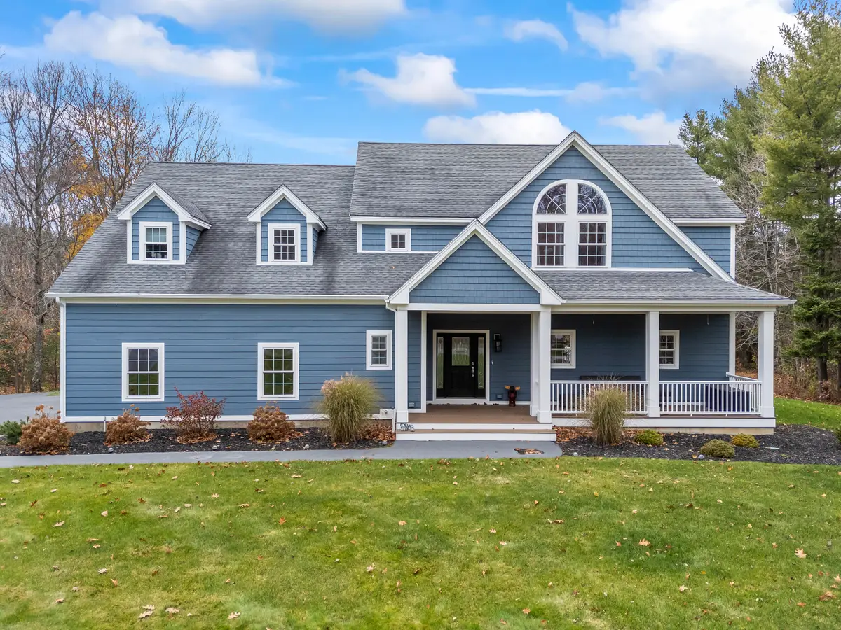 18 Victoria Lane, Windham, ME 04062 - Image #1
