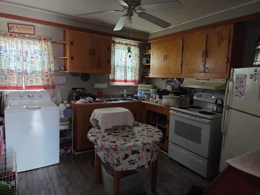 72 East Terrace, Millinocket, ME 04462 - Image #2