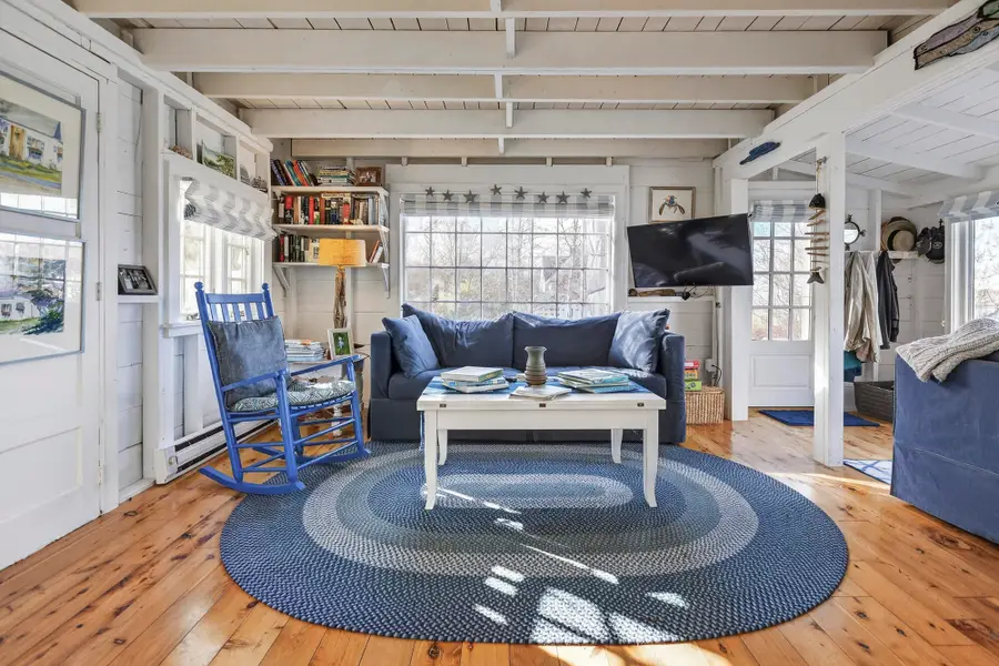 562 Island Avenue, Portland, ME 04108 - Image #2