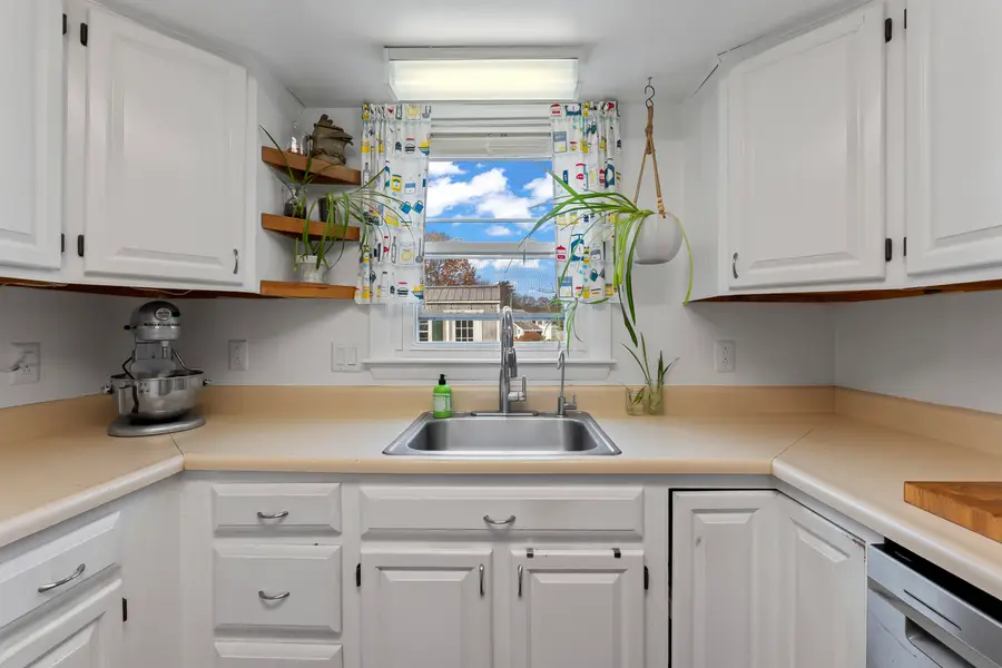 124 Columbia Avenue, Brunswick, ME 04011 - Image #3