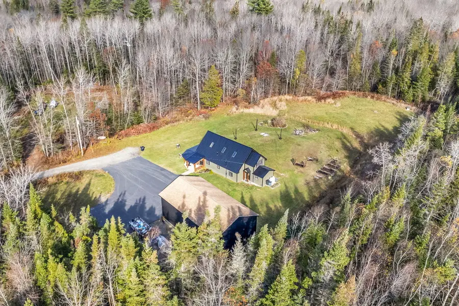 33 Comikev Lane, Winterport, ME 04496 - Image #3