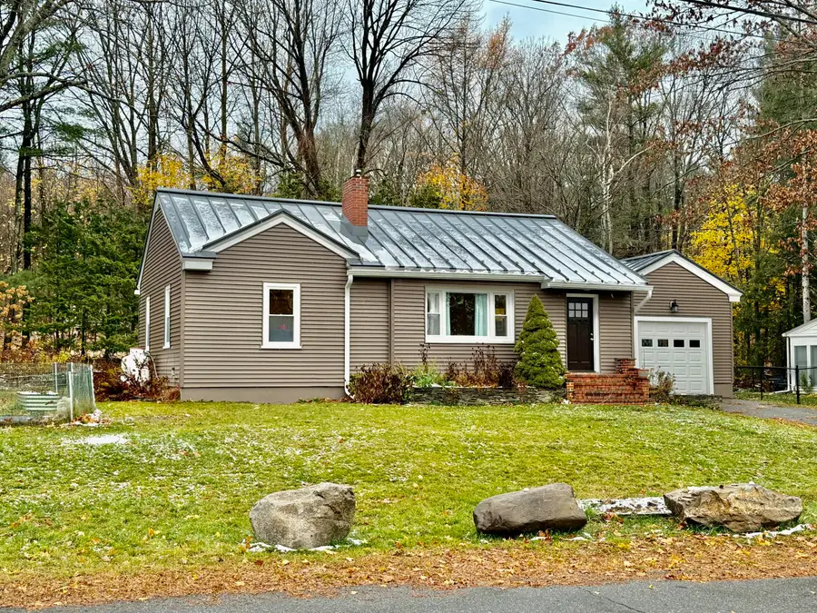 8 Lloyd Road, Waterville, ME 04901 - Image #2