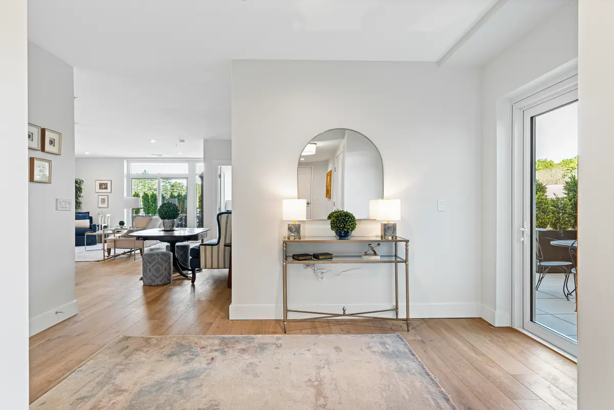 267 Us Route 1 #211, Falmouth, ME 04105 - Image #1