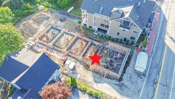 294 York Street #2, York, ME 03909