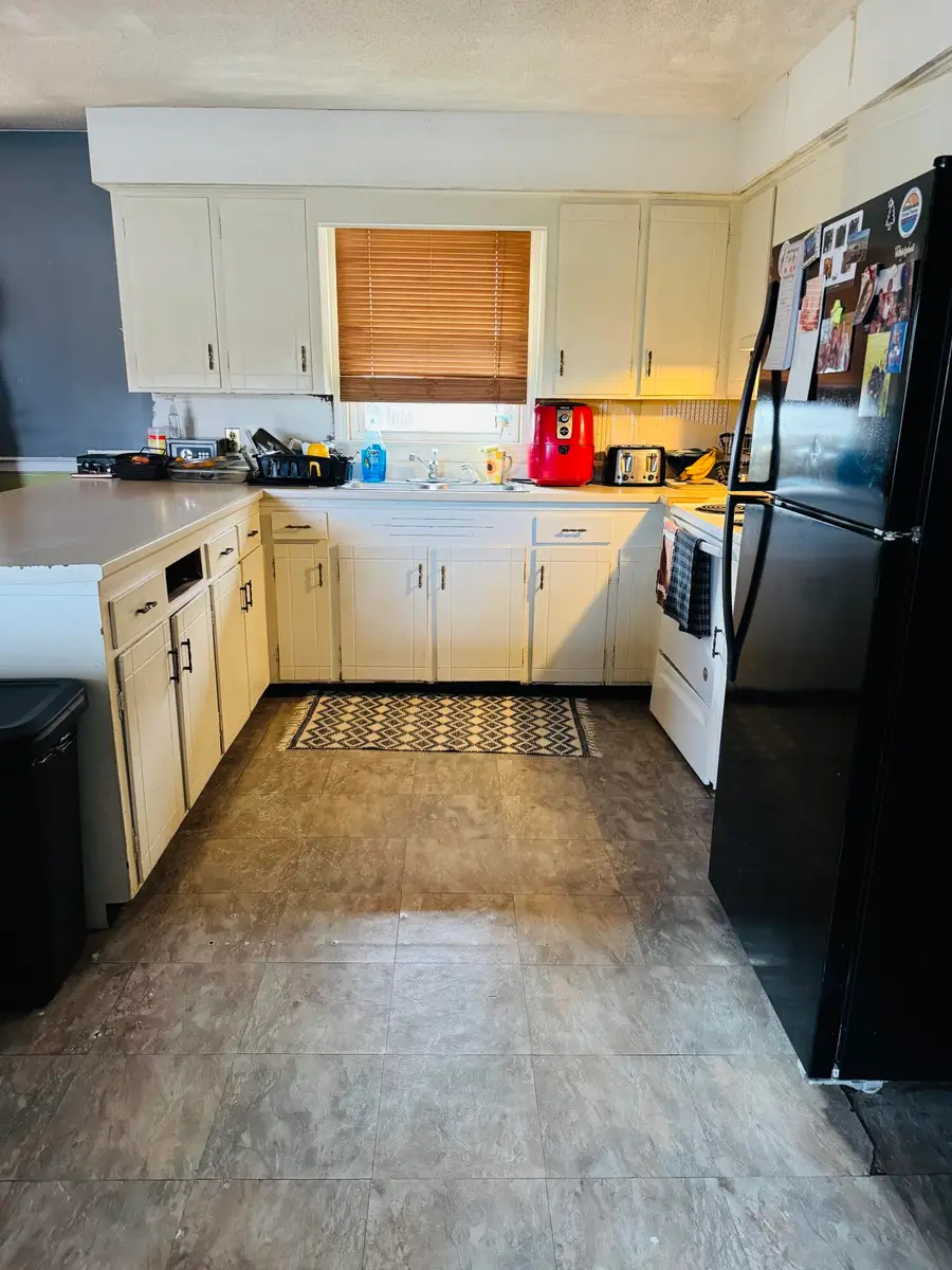 122 Western Avenue, Waterville, ME 04901 - Image #2