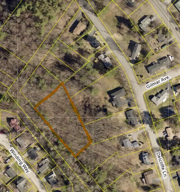 18 Glenview Avenue, Lewiston, ME 04240