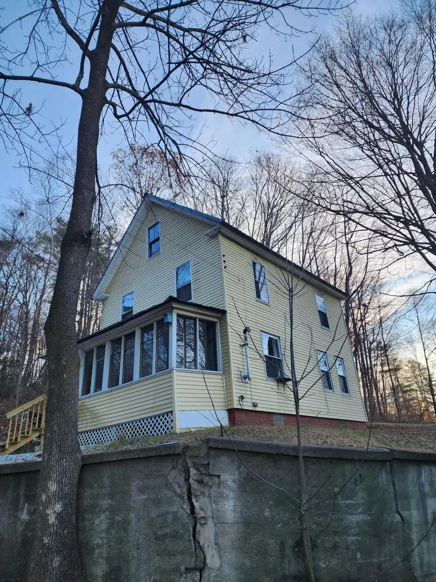 7 Beacon Street, Livermore Falls, ME 04254 - Image #2