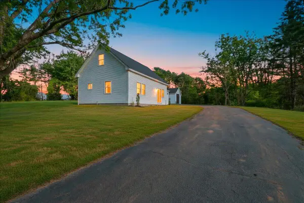 670 Wiscasset Road, Boothbay, ME 04537