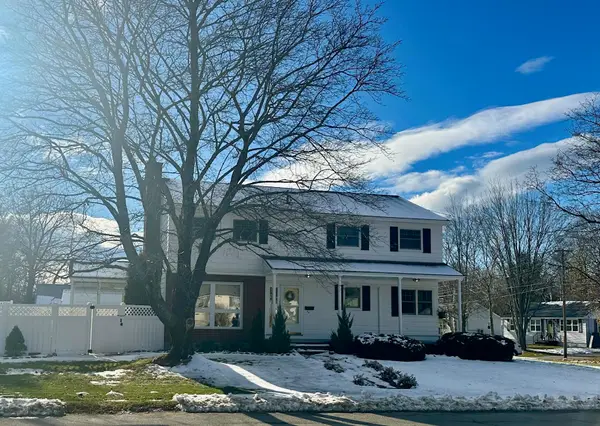 54 Rhode Island Avenue, Millinocket, ME 04462