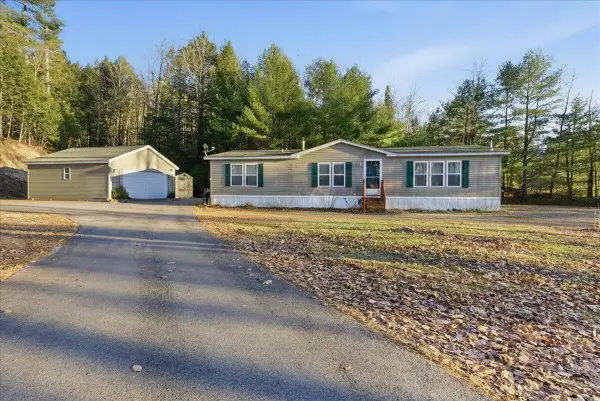 450 Millett Road, Minot, ME 04258