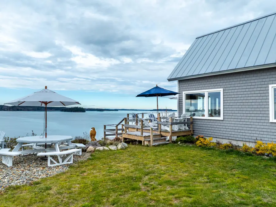 77 Johnson Street, Lubec, ME 04652 - Image #3
