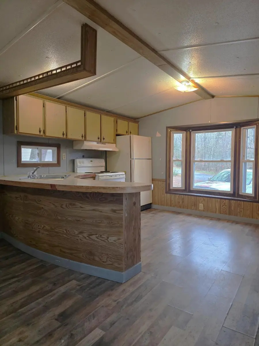 46 Squire Court, Winthrop, ME 04364 - Image #3