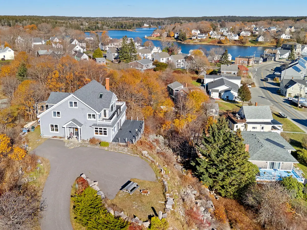 38 W. Main W Main Street #1, Vinalhaven, ME 04863 - Image #1