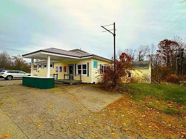 608 Atlantic Highway, Northport, ME 04849 - Image #3